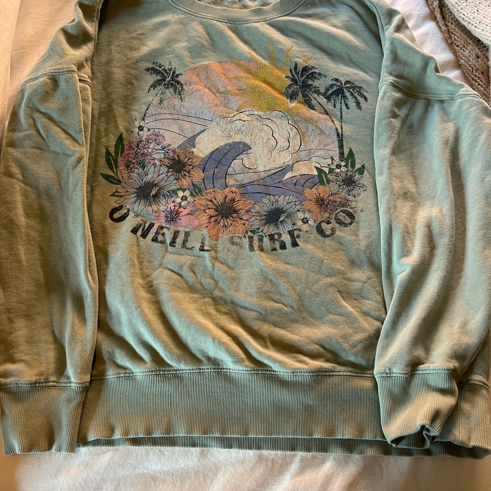 Green woman’s Sweatshirt